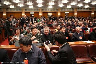 2015明星 两会,明星身影闪耀，两会声音传递社会心声