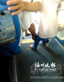 小学生遭咸猪手视频,幼童遭遇咸猪手事件引发社会关注