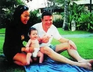 2色戒钟丽缇在线播放,激情四溢的视觉盛宴