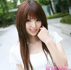 中国女对日本女,跨越国界的友谊与共融