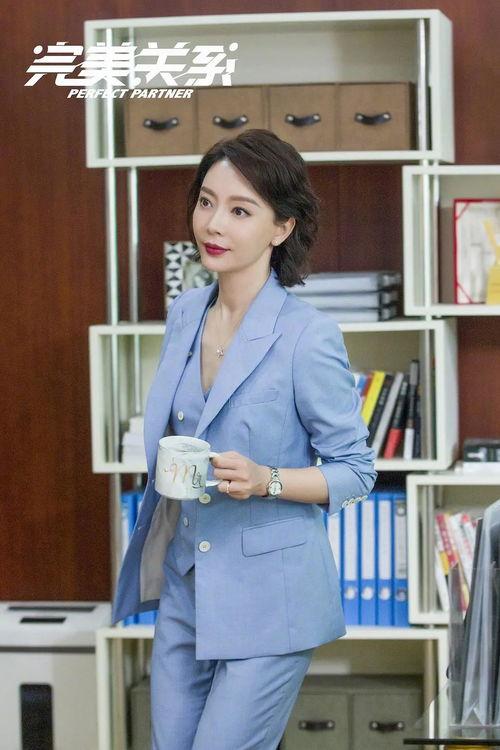 完美关系斯黛拉老公中介,揭秘完美关系中的商业风云