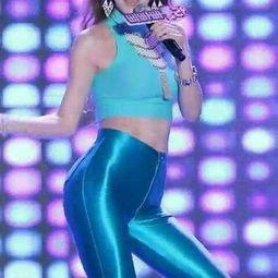 韩国李彩谭丝袜系列,李彩谭演绎时尚与性感交融的丝袜系列